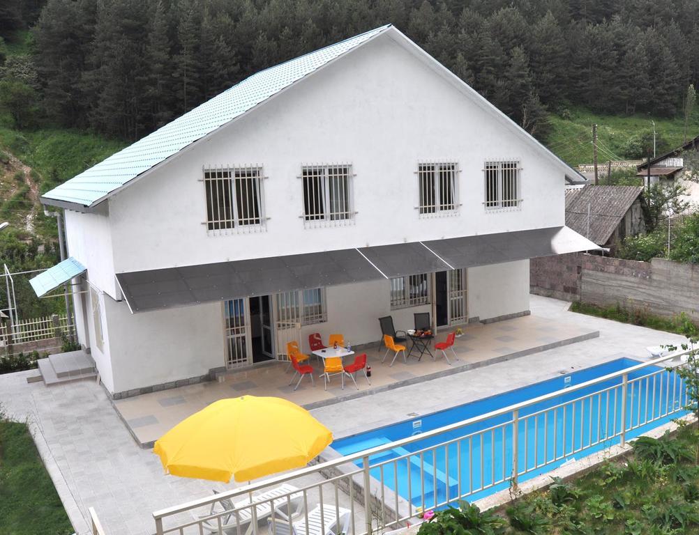 Dilijan Duplex Villa Luaran gambar